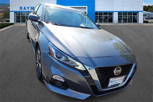 2020 Nissan Altima 2.5 SV