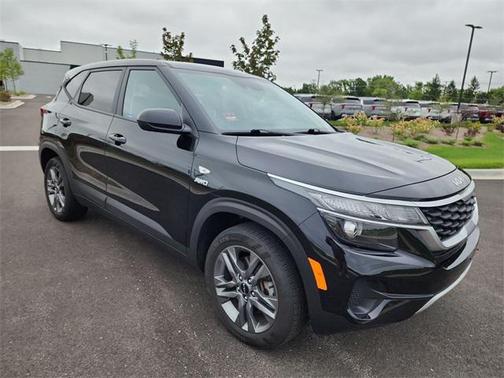 2023 Kia Seltos LX