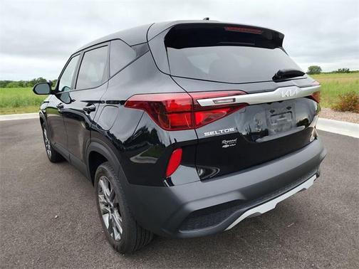 2023 Kia Seltos LX
