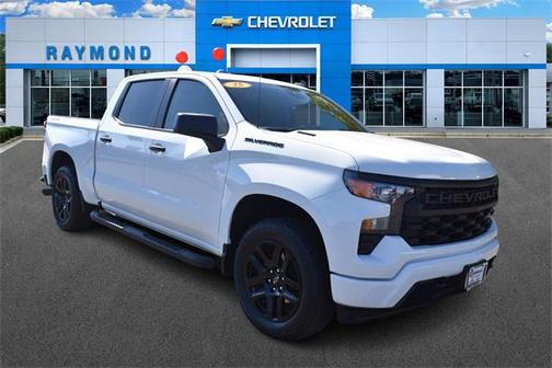 2025 Chevrolet Silverado 1500 Custom