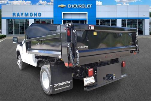 2025 Chevrolet Silverado 3500 WT