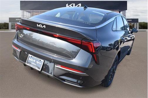2026 Kia K5 LXS