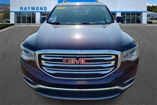2017 GMC Acadia SLE-2