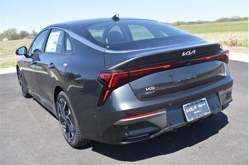 2025 Kia K5 EX
