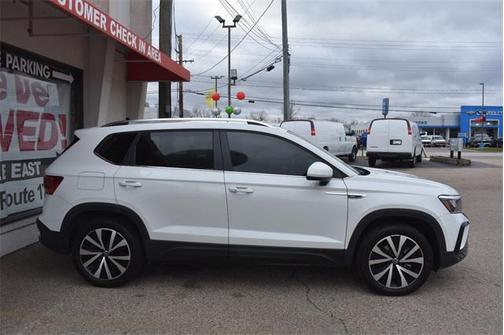 2022 Volkswagen Taos 1.5T SE