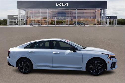 2025 Kia K5 GT-Line