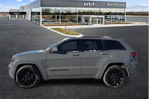 2020 Jeep Grand Cherokee Altitude
