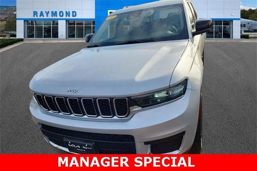 2022 Jeep Grand Cherokee L Laredo