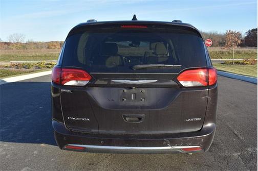 2018 Chrysler Pacifica Limited