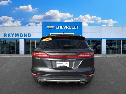 Magnetic Gray Metallic 2019 Lincoln MKC Reserve