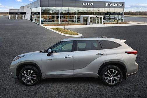 2020 Toyota Highlander Hybrid XLE