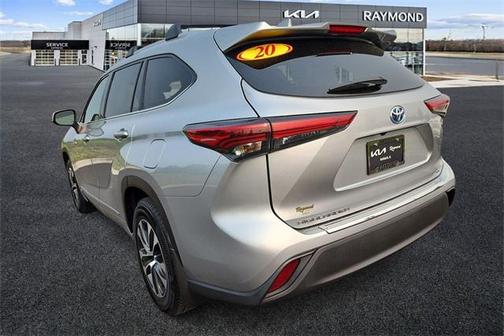 2020 Toyota Highlander Hybrid XLE