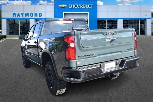2025 Chevrolet Silverado 1500 ZR2
