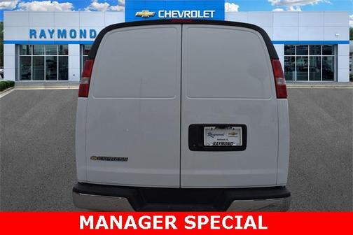 2025 Chevrolet Express 2500 RWD 2500 Regular Wheelbase WT