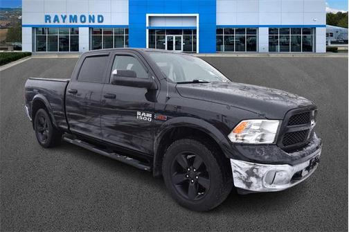 2016 RAM 1500 SLT