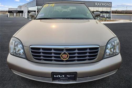2004 Cadillac DeVille Base