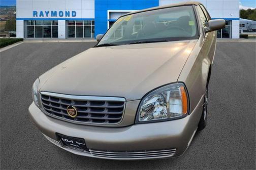 2004 Cadillac DeVille Base
