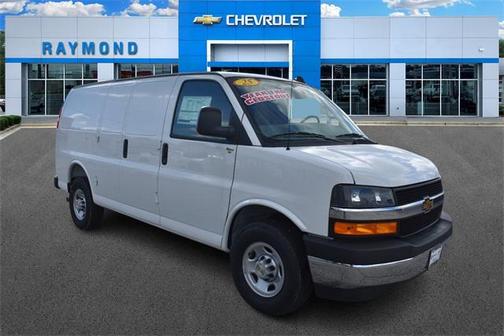 2025 Chevrolet Express 2500 RWD 2500 Regular Wheelbase WT