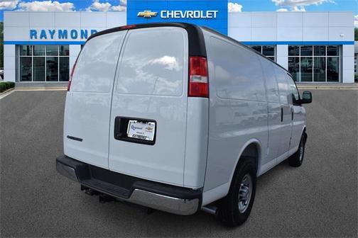 2025 Chevrolet Express 2500 RWD 2500 Regular Wheelbase WT