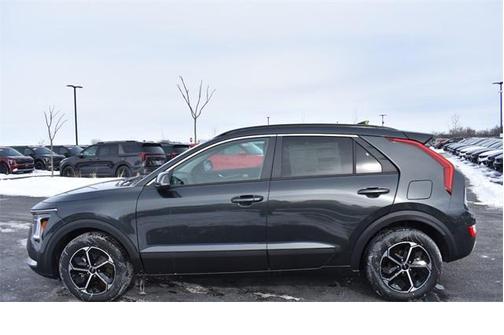 2025 Kia Niro EX