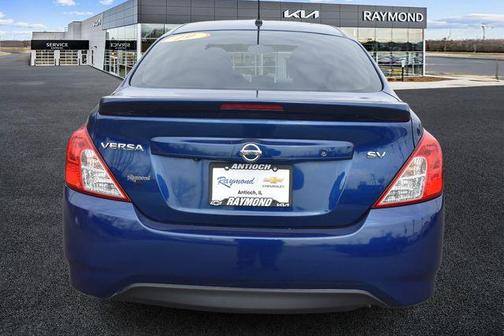 Deep Blue Pearl 2019 Nissan Versa 1.6 SV