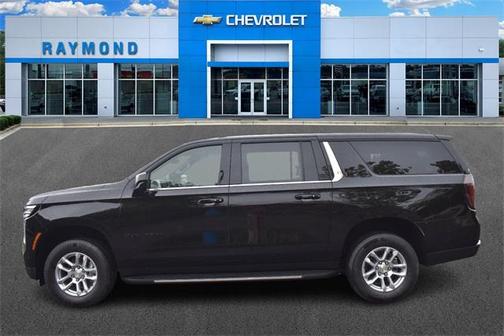 2026 Chevrolet Suburban LS