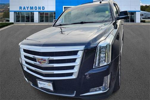 2018 Cadillac Escalade ESV Luxury