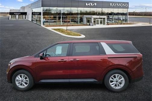 2023 Kia Carnival LX