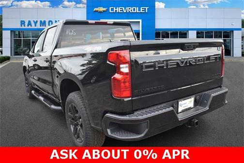 2025 Chevrolet Silverado 1500 Custom