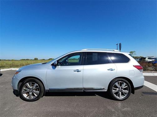 2014 Nissan Pathfinder Platinum