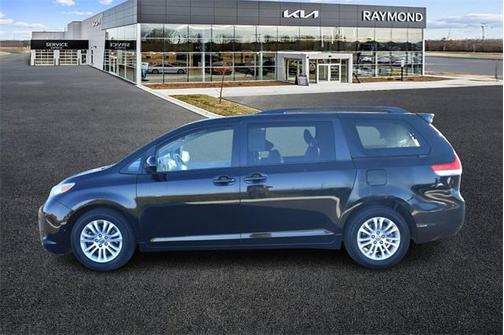 2014 Toyota Sienna XLE