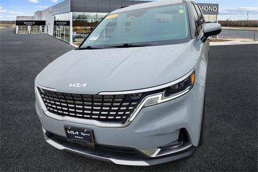 2024 Kia Carnival SX