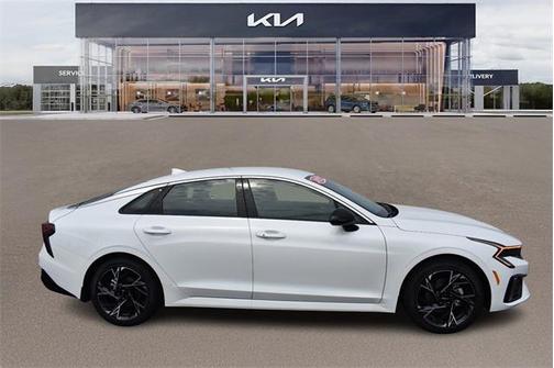 2025 Kia K5 GT-Line