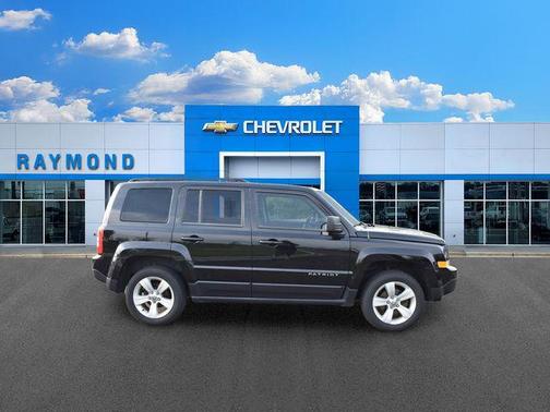 Black Clearcoat 2014 Jeep Patriot Latitude