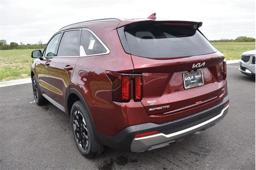 2025 Kia Sorento S