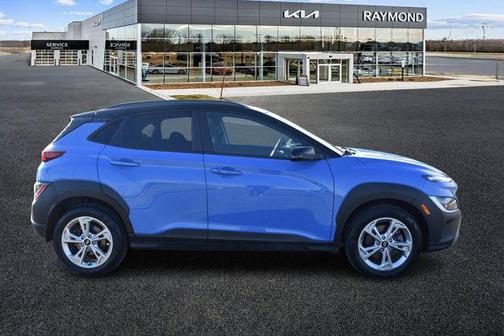 2022 Hyundai KONA SEL