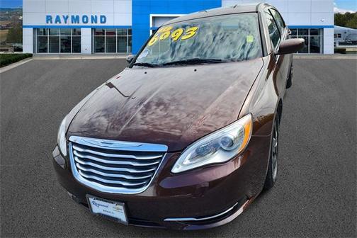 2013 Chrysler 200 LX