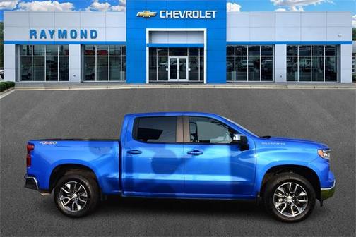 2025 Chevrolet Silverado 1500 LT