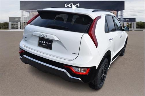 2025 Kia Niro SX