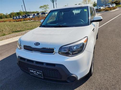 2016 Kia Soul Base