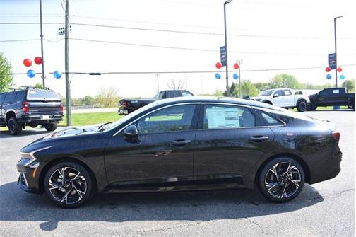 2025 Kia K5 GT-Line
