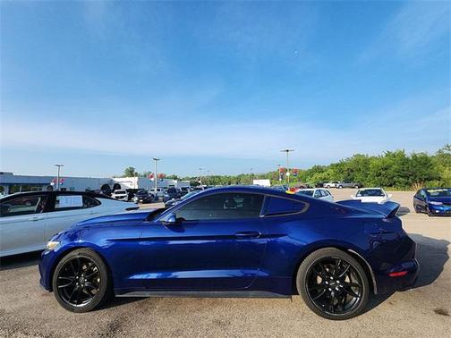 2016 Ford Mustang V6
