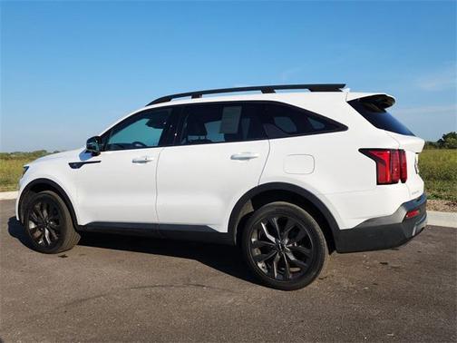 2023 Kia Sorento EX