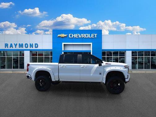 Summit White 2021 Chevrolet Silverado 1500 RST