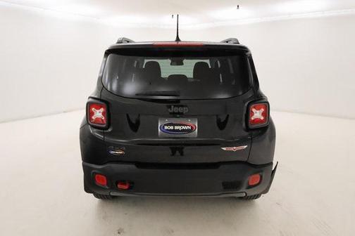 2016 Jeep Renegade Trailhawk