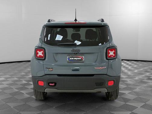 Anvil 2018 Jeep Renegade Trailhawk