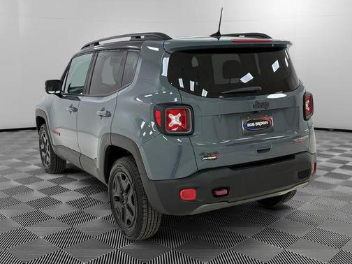 Anvil 2018 Jeep Renegade Trailhawk