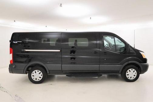 2017 Ford Transit-350 XLT