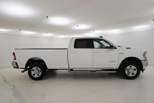 2020 RAM 2500 Big Horn Crew Cab 4X4 8' Box