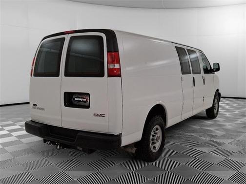 2023 GMC Savana 2500 Work Van